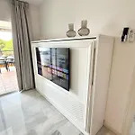 Mi Capricho Beachfront 501 - With Sea Views Costa Del Sol La Cala De Mijas